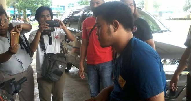Pelaku jambret yang ditangkap polisi tadi malam.