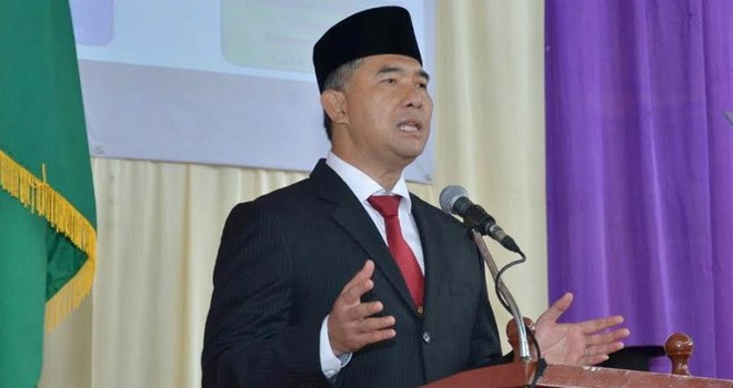 Walikota Jambi H. Syarif Fasha menyampaikan orasi ilmiahnya pada Sidang Senat Terbuka Dies Natalis ke-51 dan Wisuda LIII Sarjana, Magister dan Doktor Institut Agama Islam Negeri Sultan Taha Syaifuddin (IAIN STS) Jambi.