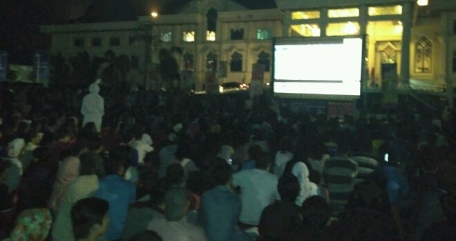 Suasana Nobar di Lapangan Kantor Gubernur Jambi.