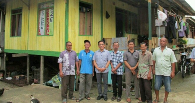 H. Bakri saat tinjau program bedah rumah di Desa Mudung Laut.