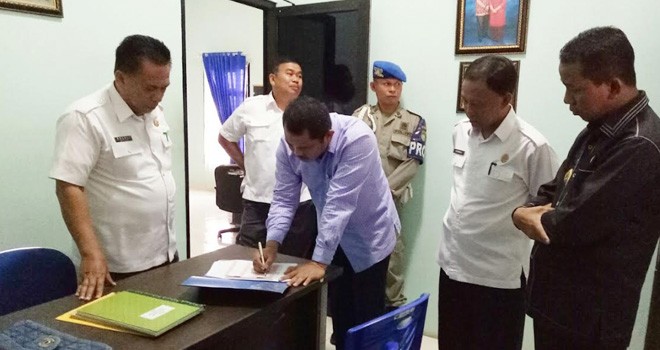 Bupati Bungo H Mashuri saat melakukan sidak ke salah satu SKPD.