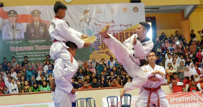 Kejuaraan Taekwondo Danrem Cup 2017 di Gor Kota baru, Kota Jambi.