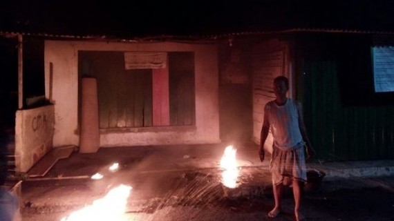  Kantor Front Pembela Islam (FPI) cabang Cimanggis, Depok, Jawa Barat yang dilempari bom molotov pada Selasa (7/2) dini hari. Foto: Dokumentasi Habib Ahmad Syahab for JawaPos.Com