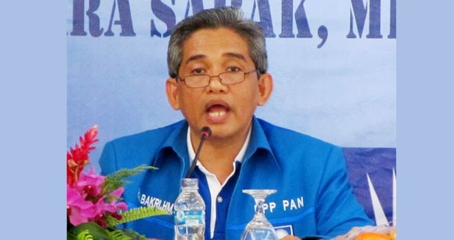 Anggota DPR RI, H Bakri.