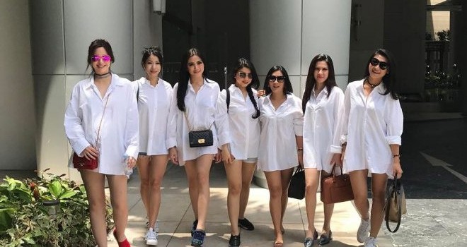 Foto Nia Ramadhani di akun instagramnya.