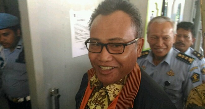 Direktur Jenderal (Dirjen) Pemasyarakatan, Drs. I Wayan K Dusak saat tiba di Lapas Kelas IIA Jambi.