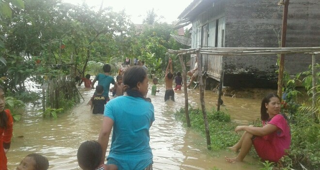 Kondisi Banjir di Kecamatan Bathin XXIV, Batanghari. Foto: Dok Jambiupdate.co