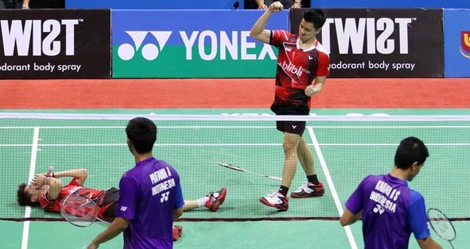 Kevin Sanjaya/Marcus Fernaldi Gideon mengalahkan Angga Pratama/Ricky Karanda Suwandi, pada final India Terbuka Superseries tahun lalu. (PBSI)