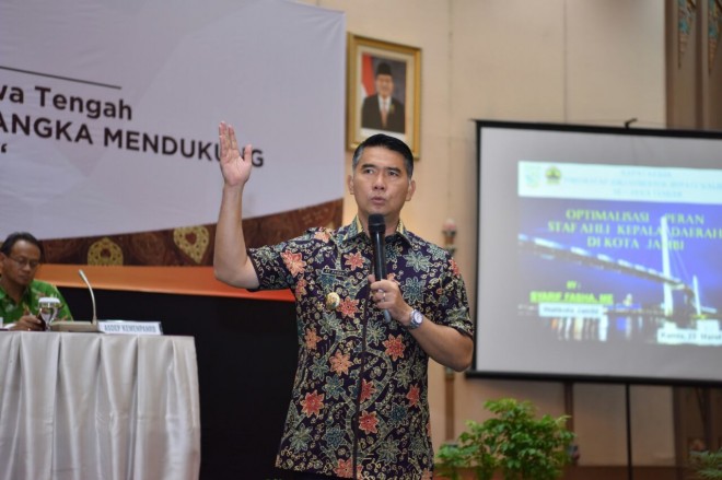 Walikota Jambi, Sy Fasha.