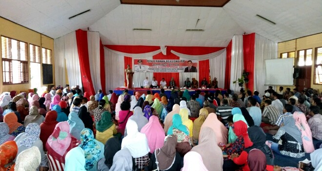 Kunjungan anggota DPR RI dari Fraksi partai Gerindra Sutan Adil Hendra (SAH) di Batanghari.