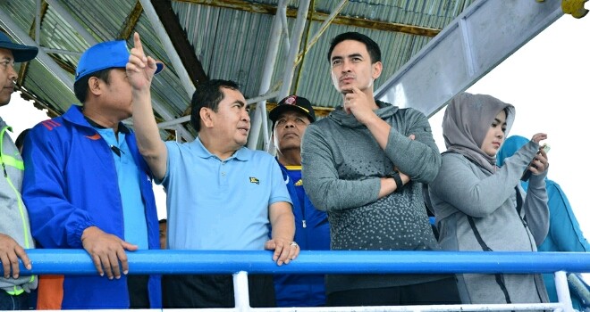 Gubernur Jambi H. Zumi Zola Zulkifli, S.TP, MA saat kunjungannya ke Kabupaten Kerinci dan Kota Sungai Penuh, Minggu (16/4).