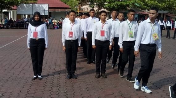 Para pendaftar calon anggota Polri akan ikut tahapan seleksi di panitia penerimaan daerah (Panda) tingkat Polda. Foto: Kalteng Pos/JPNN.com