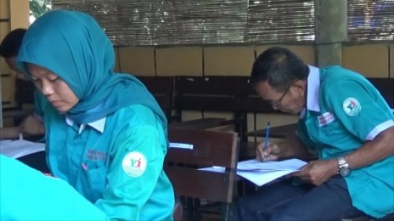 Suwito Hadi ikut ujian Paket C. Foto: JPG/Pojokpitu