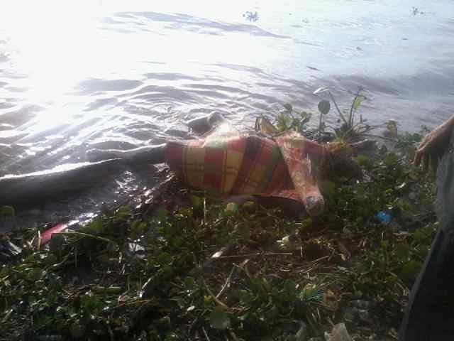 Jasad firdaus berhasil ditemukan warga di pinggir danau kerinci. 