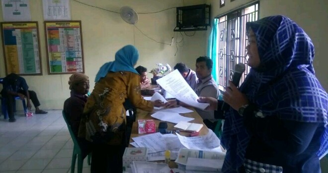 Penandatanganan buku tabungan untuk penerima,yang sudah melaksanakan tahapan yersebut yakni kabupaten batang hari.