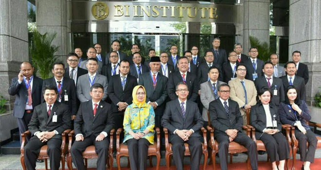 Tampak Wali Kota Syarif Fasha, bersama beberapa Walikota dan Bupati beberapa daerah di indonesia, mengikuti pembukaan Program Pembelajaran 