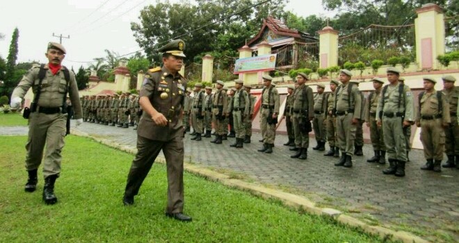 Bupati Merangin, Al Haris saat peringati HUT Satpol PP di halaman depan Kantor Bupati Merangin. 