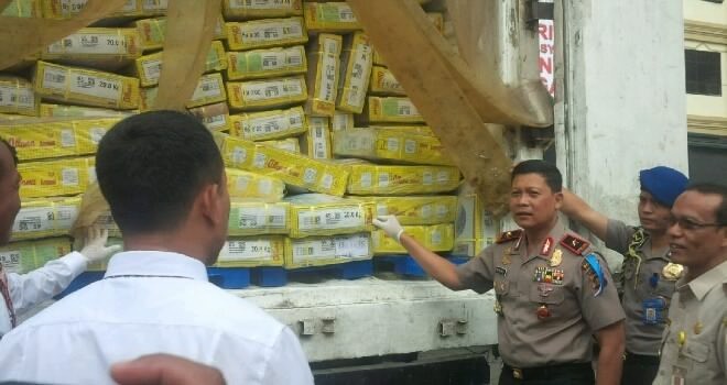Daging beku yang di amankan polisi beberapa waktu lalu.