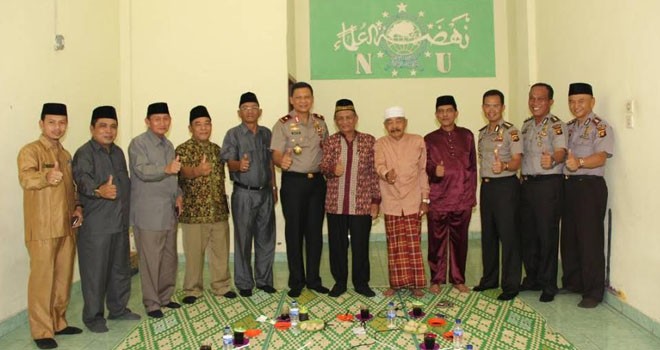 Kapolda Jambi, Brigjen Pol Drs Priyo Widyanto MM melakukan silaturahmi ke tokoh agama di Jambi, Selasa (16/5) pagi.