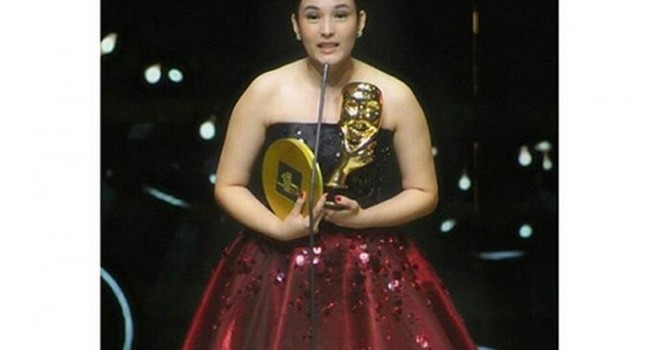 Chelsea Islan terlihat lebih berisi. Foto: Instagram