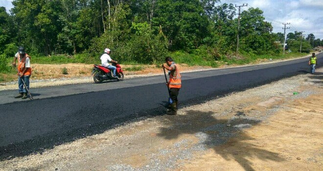 Jalan Nasional Menuju Tungkal.