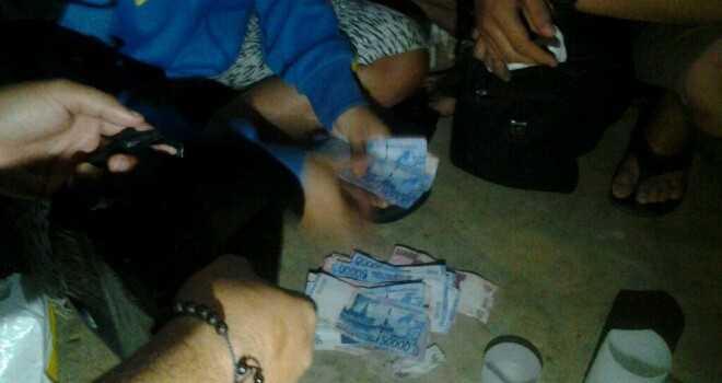 Satpol PP Bungo berhasil mengamankan pria dan wanita di kos kosan dan hotel bintang.