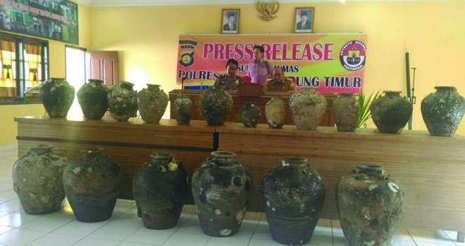 Wabup dan Wakapolres Saat serah terima Cagar Budaya beberapa waktu lalu.