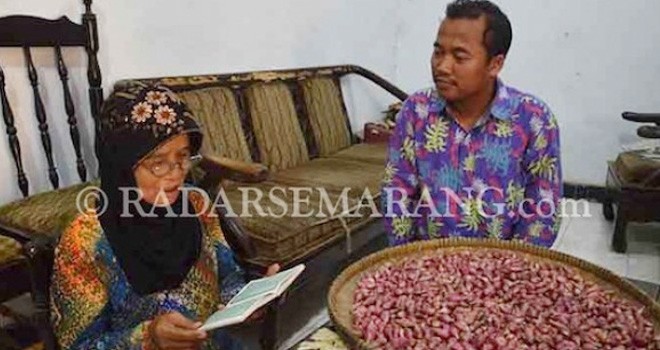 Pedagan yang bernama Donny Prasetyo warga kedungdwuni pekalangan yang memberikan diskon.