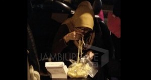 Mie kuning mengandung formalin yang ditemukan beredar di Kota Jambi.