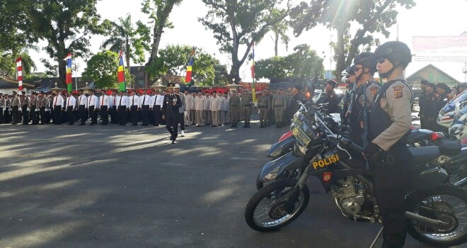 Upacara HUT Bhayangkara Polda Jambi. 