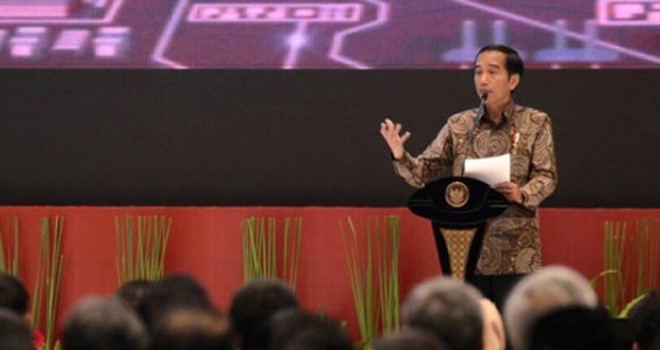 Presiden Joko Widodo membuka Musyawarah Perencanaan Pembangunan Nasional (Musrenbangnas) 2017 di Jakarta, Rabu (26/4). Presiden Joko Widodo (Jokowi) kembali mengingatkan kepada jajarannya untuk pandai menentukan fokus dalam bekerja. Ilustrasi : Biro Pers