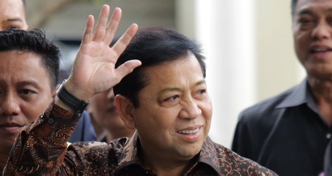 Setya Novanto saat mendatangi gedung KPK beberapa waktu lalu. (IMAM HUSEIN/JAWA POS)