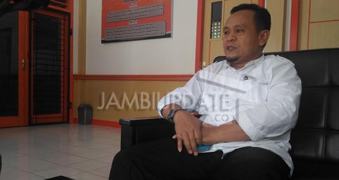 Pimpinan Bawaslu Provinsi Jambi, Ribut Suwarsono 
