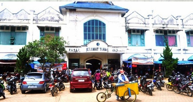 Pasar Keramat Tinggi, Batanghari.
