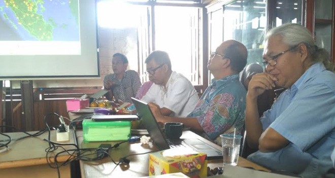 Catatan 25 Tahun WARSI.