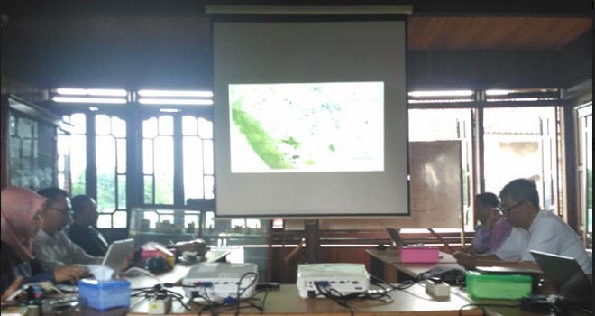 Catatan 25 Tahun WARSI.