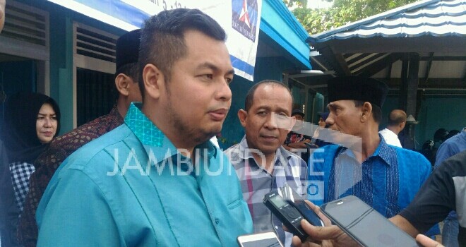 Tim Center Fasha, Kemas Faried Alfarely.