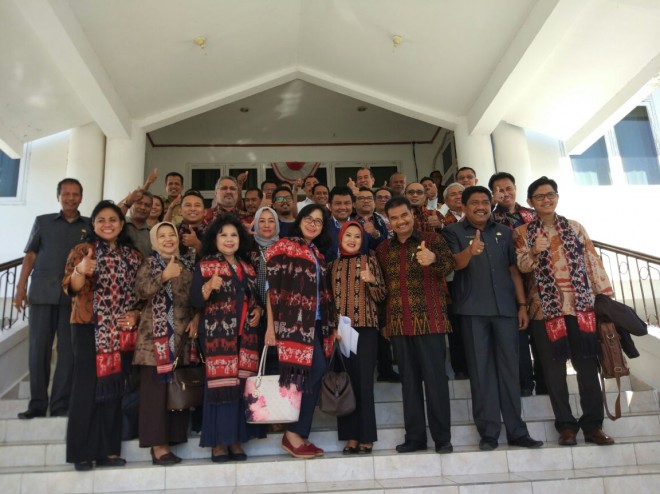 Kunjungan Komisi X ke Sumba Timur.