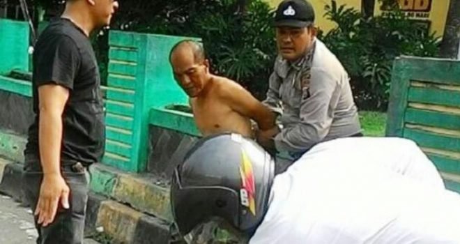 Aksi pelaku berakhir di tangan polisi, setelah harus kejar-kejaran yang melelahkan. foto : ist