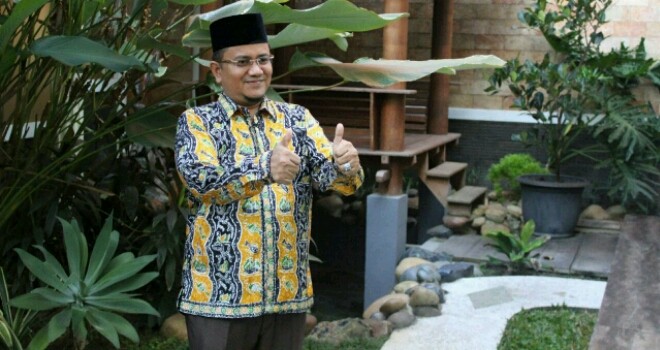 dr. Maulana, MKM