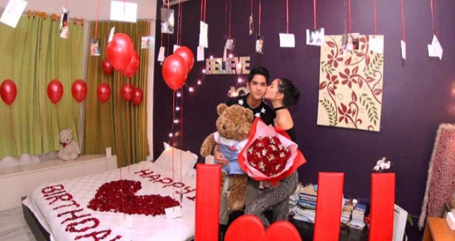 Ahmad Al Ghazali dengan Alyssa Daguise.