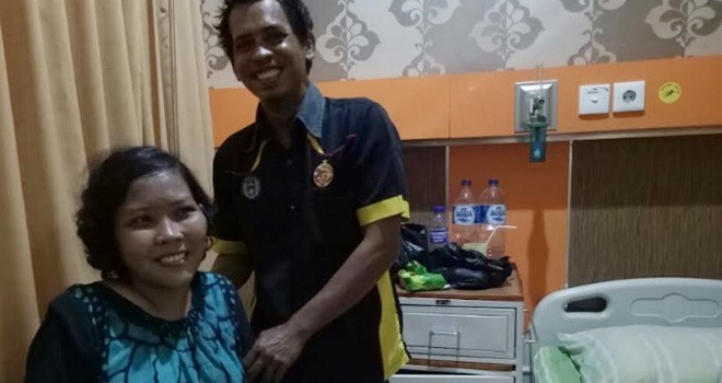 Pasien Anis Sara dan suaminya Mardiansyah.