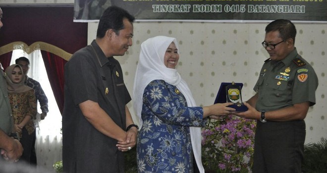 Bupati Sambut Kedatangan Wadan Pusterad dalam Acara Binter   