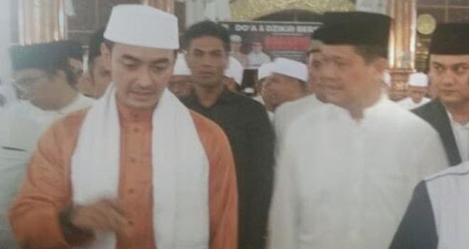 Gubernur Zola di acara Zikir dan Doa Bersama untuk muslim Rohingya.