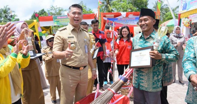 Fasha Canangkan Bulan Bhakti Gotong Royong Masyarakat (BBRGM) XIV Tingkat Kota Jambi Tahun 2017.