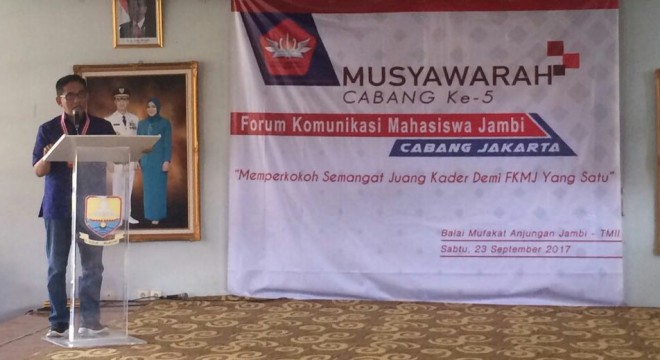 H Bakri Hadiri Muscab Forum Komunikasi Mahasiswa Jambi.