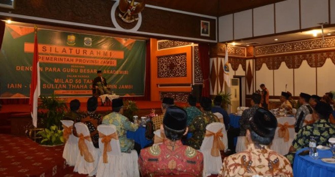 Acara Silaturahmi dengan Guru Besar UIN se Indonesia dan Civitas Akademika UIN Jambi.