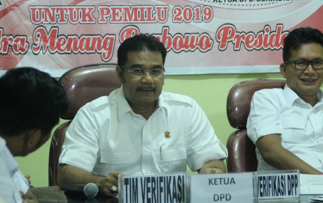 Sutan Adil Hendra (SAH). 