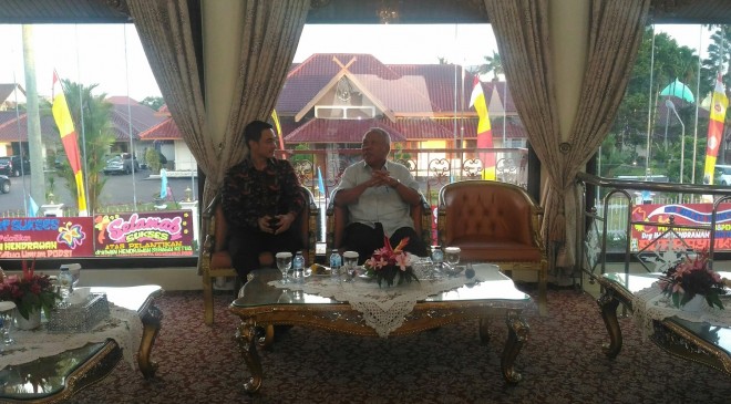 Tiba di Jambi Menteri PU Pera gelar pertemuan Tertutup dengan Gubernur Jambi.  