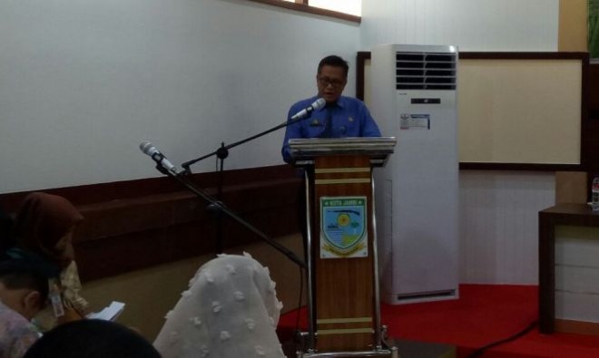Muhtar, Ketua Panitia RKPPMD saat memberi kata sambutan 